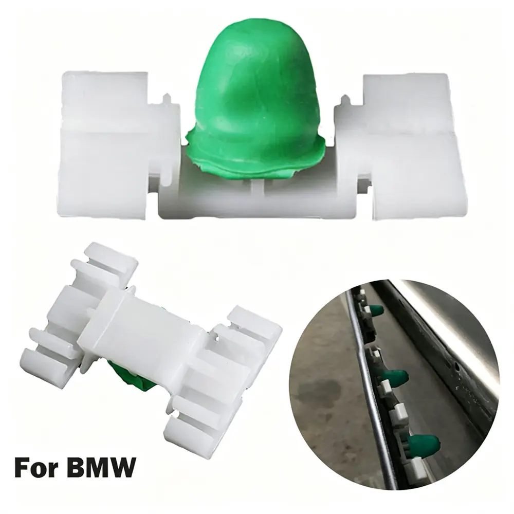 710263188237 Fender & Wheel Arch Clip - Universal Fit — product photo 4 of 4 — aftermarket auto part by MotiveCrate