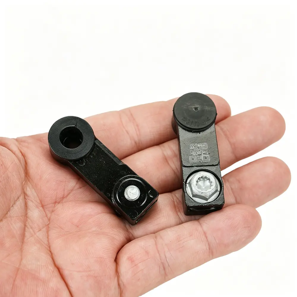 09G321397A Screw & Spring Clip - Volkswagen / Audi / Skoda — product photo 3 of 4 — aftermarket auto part by MotiveCrate