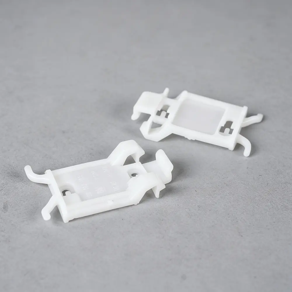 90062798 Rocker Panel & Door Sill Clip - Chevrolet / Opel — product photo 2 of 4 — aftermarket auto part by MotiveCrate