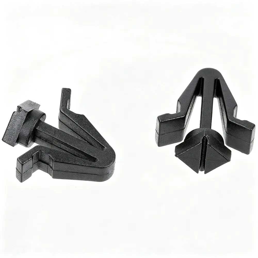 01553-03831 Grille Clip - Nissan / Dongfeng — product photo 4 of 5 — aftermarket auto part by MotiveCrate