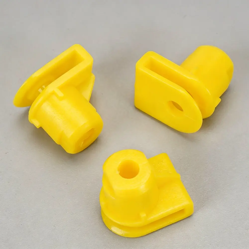 07147212877 Grille Clip - BMW — product photo 3 of 4 — aftermarket auto part by MotiveCrate