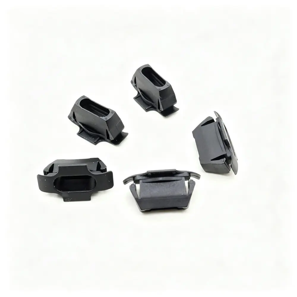 LR018173LR011729 Grille Clip - Land Rover — product photo 4 of 4 — aftermarket auto part by MotiveCrate