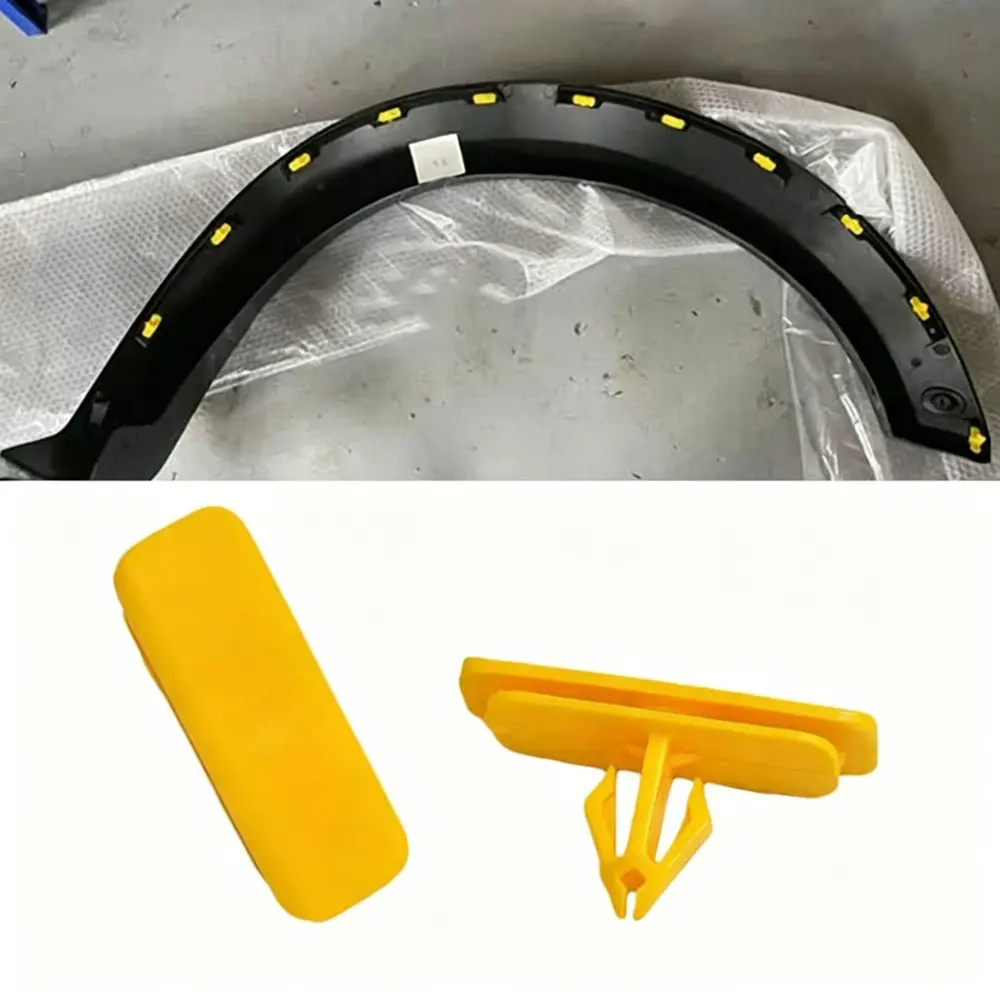 W790216-S900 Fender & Wheel Arch Clip - Ford — product photo 3 of 4 — aftermarket auto part by MotiveCrate