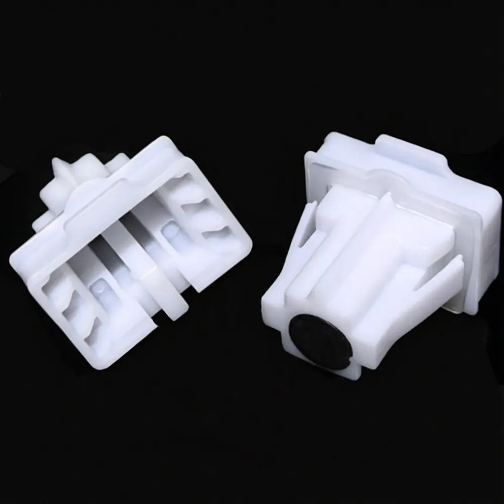 715064977565 Seat Clip - Peugeot / Citroen — product photo 4 of 5 — aftermarket auto part by MotiveCrate