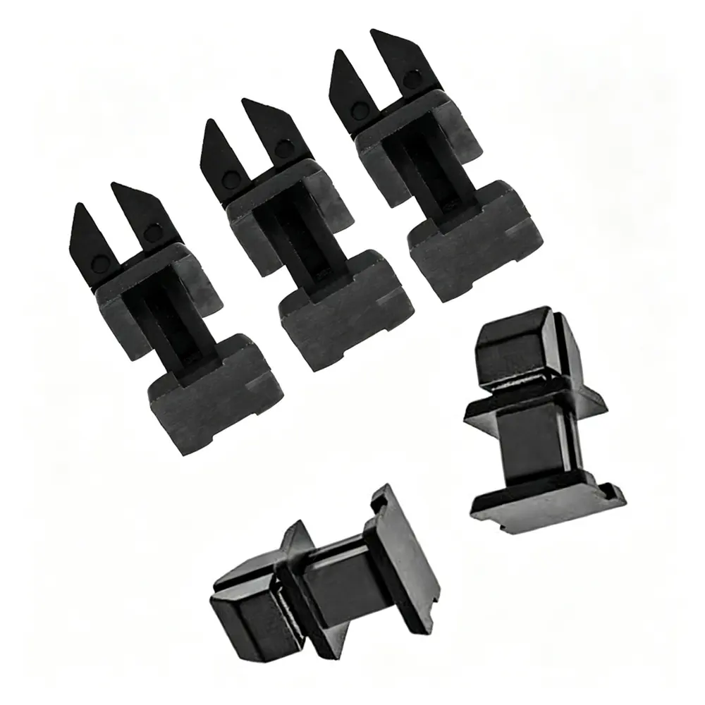 711127103587 Fender & Wheel Arch Clip - Mercedes-Benz — product photo 3 of 4 — aftermarket auto part by MotiveCrate