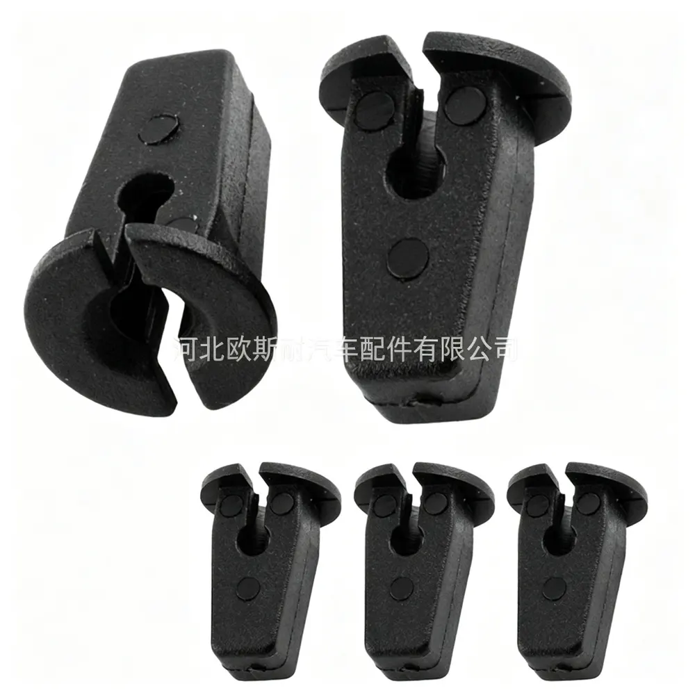 711144370211 Seat Clip - Volkswagen / Audi / Skoda — product photo 4 of 5 — aftermarket auto part by MotiveCrate