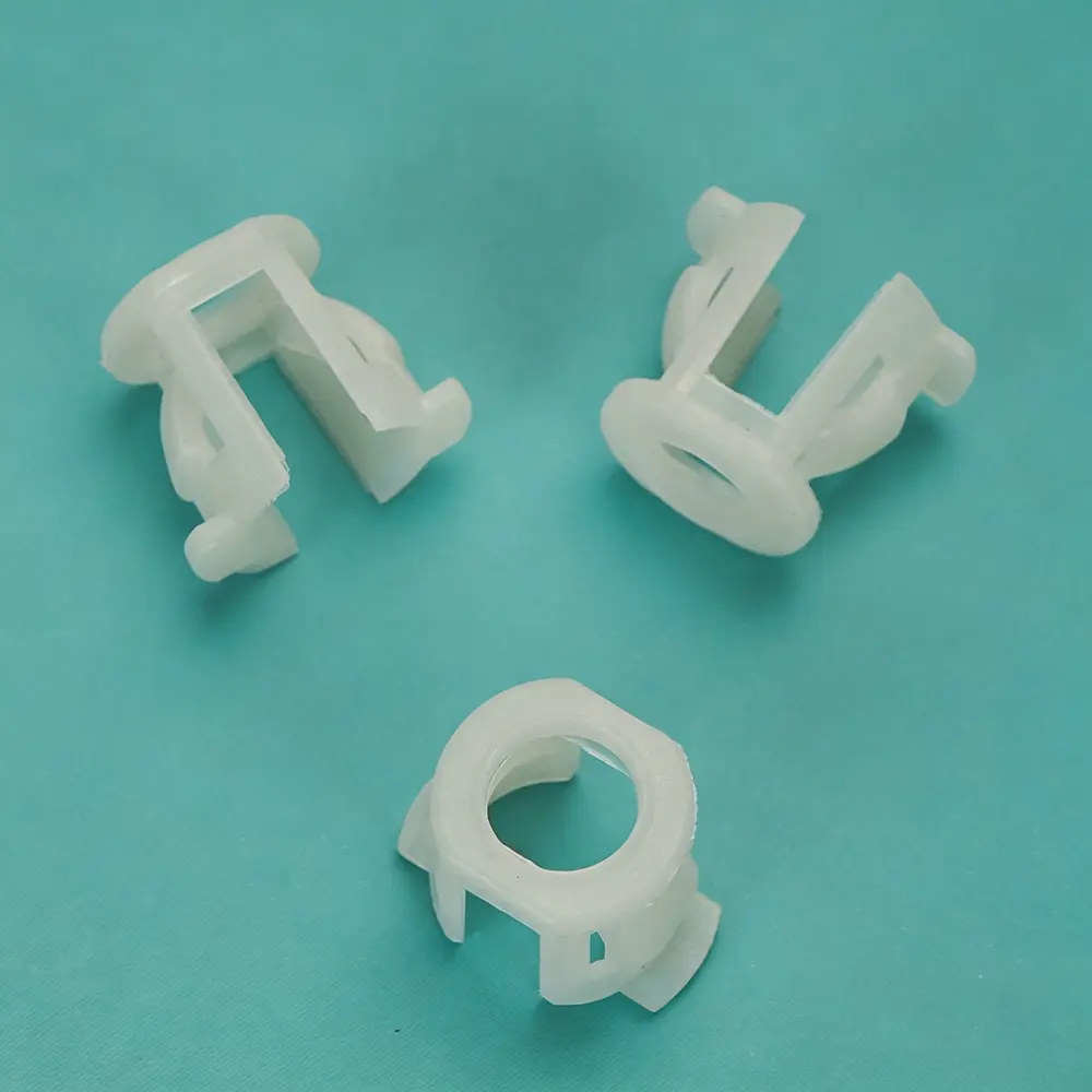 123880640 Hood Clip - Chevrolet / Cadillac / Chrysler — product photo 2 of 4 — aftermarket auto part by MotiveCrate