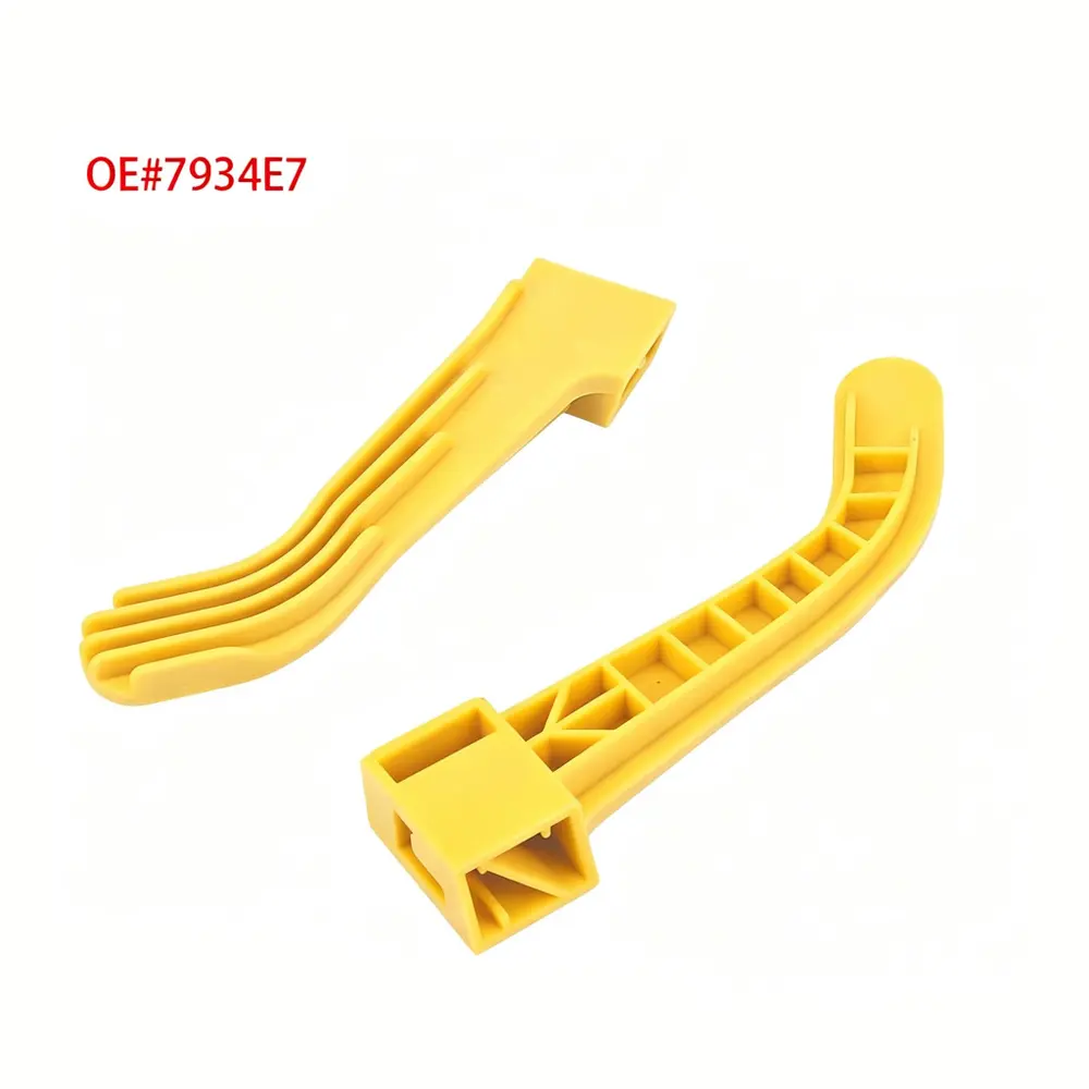 7934E7 Hood Clip - Peugeot / Citroen — product photo 1 of 5 — aftermarket auto part by MotiveCrate