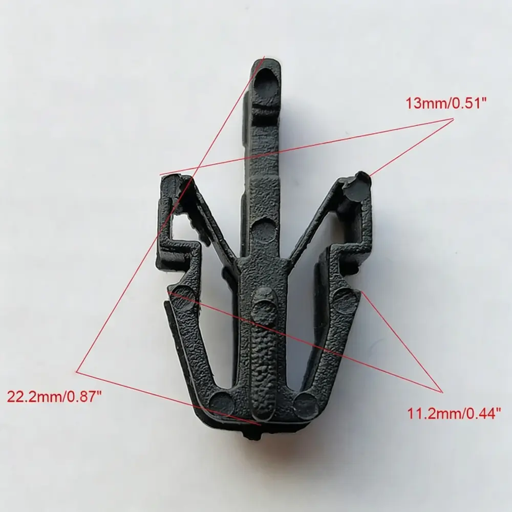 711648926599 Grille Clip - Toyota / Honda / Mitsubishi — product photo 2 of 5 — aftermarket auto part by MotiveCrate